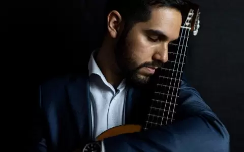 Concierto de guitarra �Tributo a Mangor� en el Teatro Tom Jobim