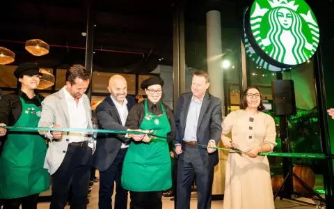 Starbucks abre primera tienda en Paraguay