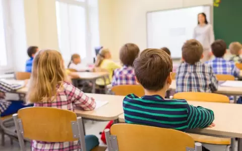 Texas: ni�os de primaria obligan a alumna de 6 a�os a tener sexo y lo graban con un iPad del colegio