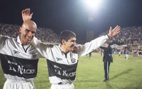 Buena noticia: Denis Caniza no necesitar� de cirug�a