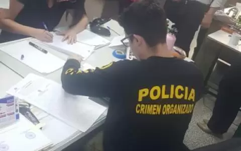 Decano de FADA �desconoce� nueva denuncia por �funcionarios fantasmas�