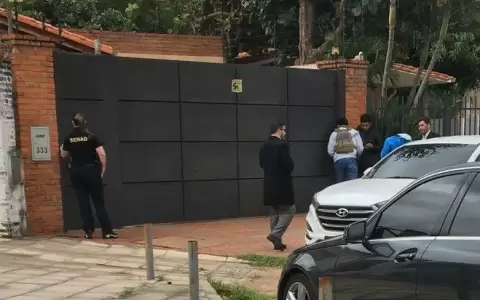 Colegio de Abogados se pronuncia contra allanamiento al estudio jur�dico del asesor de �T�o Rico�