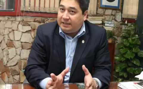 Liberales buscar�n negociar Mesa Directiva con la bancada colorada independiente