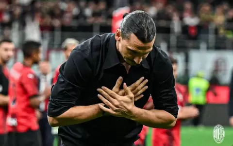 Ibrahimovic anuncia su retiro