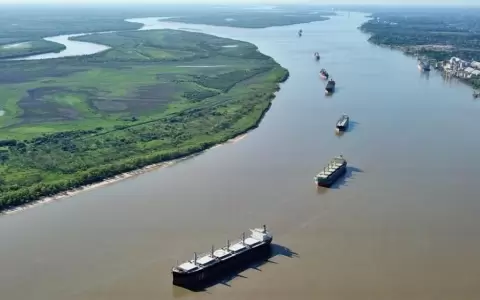 Comisi�n Nacional de la Hidrov�a analizar� nuevamente postura de Argentina