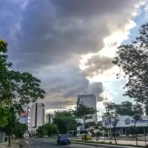 Clima en Paraguay: ambiente caluroso con probabilidad de chaparrones