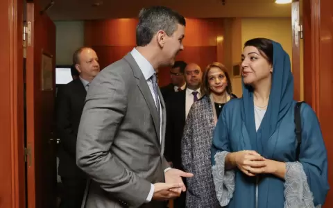 Pe�a y ministra de Emiratos �rabes hablaron sobre posible tratado de libre comercio