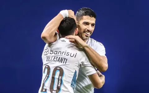 El golazo de Math�as Villasanti con el que Gr�mio venci� a Cruzeiro