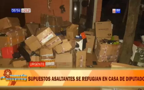 Diputado dio aviso a la Polic�a sobre cajas robadas encontradas en su casa