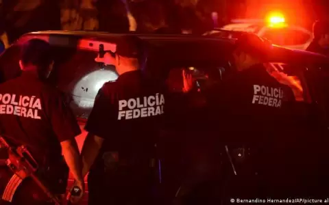 Hallan en el oeste de M�xico 45 bolsas con restos humanos