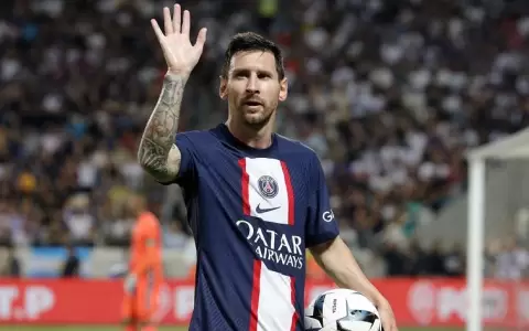 �Leo, merci! PSG y Lionel Messi oficializan desvinculaci�n
