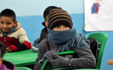 MEC insta a ser flexibles con uniforme escolar ante bajas temperaturas