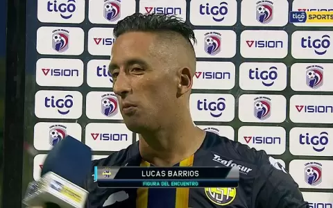 Lucas Barrios niega haber golpeado a Jos� Arr�a