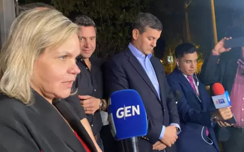 Sector de Samaniego finalmente apoyar� a Silvio Ovelar para Mesa Directiva