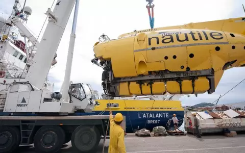 Titanic: Francia env�a un robot al rescate de sumergible