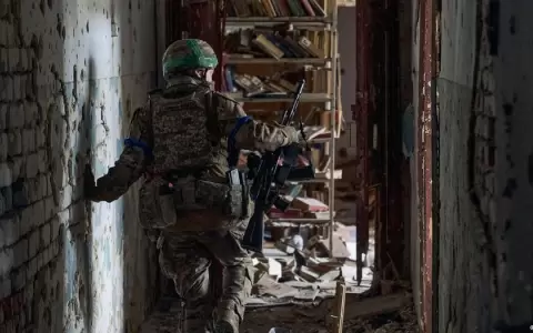 Ucrania asegura haber recuperado localidades al sur del pa�s
