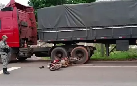 Ni�a de 4 a�os fallece en accidente de tr�nsito tras viajar en motocicleta con su madre