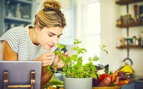Para qu� sirve poner or�gano en los pies: el uso medicinal que pocos conocen