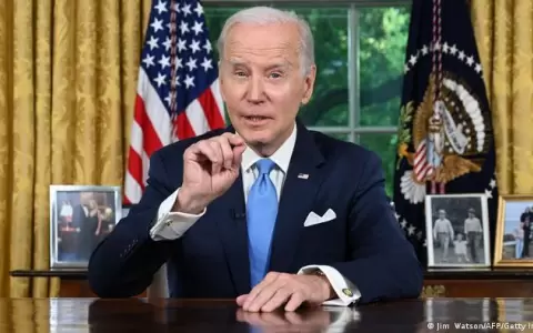 Joe Biden promulg� la ley que evita el default de EE. UU.