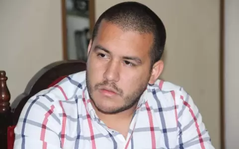 El dirigente "Chechito" L�pez visit� a Pe�a y descarta posible integraci�n en el Gabinete