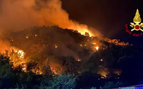 Italia sufre tormentas en el norte e incendios en el sur