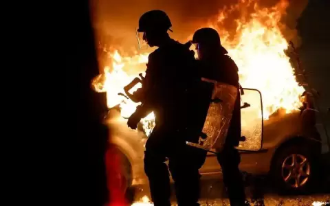 Francia: nueva jornada de disturbios, m�s de 1.300 arrestos