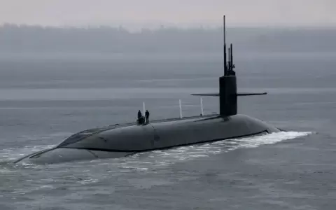 Submarino nuclear estadounidense llega a Corea del Sur