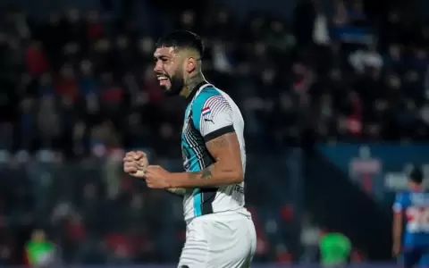 Libertad derrota otra vez a Tigre y se mete en octavos de final