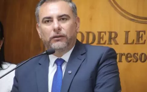 Grave: senador denuncia que en el JEM se le cit� a fiscales para reunirse con miembros del PCC
