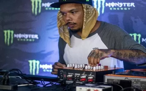 Juan de Salazar: Taller de "hip hop" en el marco de Kamba Sapuk�i