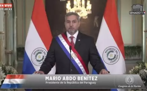 Abdo inici� su �ltimo informe de gesti�n agradeciendo el apoyo pol�tico a pesar de las discrepancias