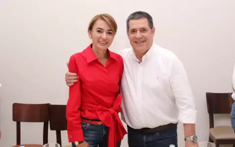 Gonz�lez Delvalle sobre legisladores: "Quienes sabemos leer y escribir no nos sentimos representados"