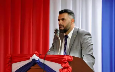 Lanzamiento: "Paraguay eterno. 10 a�os de difusi�n hist�rica"