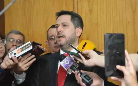 Presidente de Diputados dice que no acompa�ar�n �la extorsi�n a jueces y fiscales�
