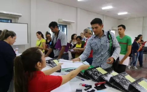 Unos 1.600 j�venes de Itap�a acceder�n a becas otorgadas por la EBY