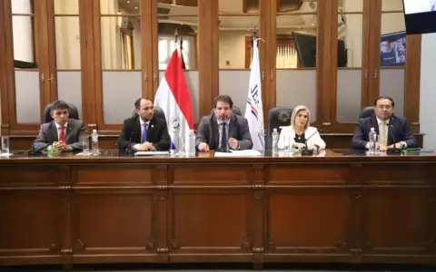 Diputado liberal ya no participar� de la sesi�n del JEM y reivindica el espacio para su partido