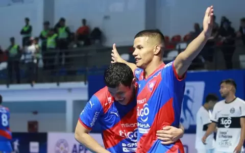 Cerro Porte�o se qued� con la primera final de la Liga Premium