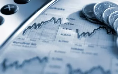 Experto advierte sobre los riesgos que persisten a pesar del descenso de la inflaci�n