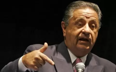 Duhalde critic� a la Argentina por aplicar unilateralmente peaje en la hidrov�a