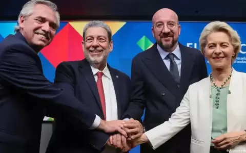 Cumbre UE-CELAC: "Se abre una p�gina nueva"