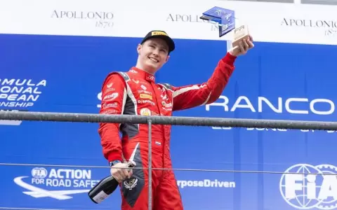 Duerksen consigue su primer podio en la F�rmula 3 Regional Europea