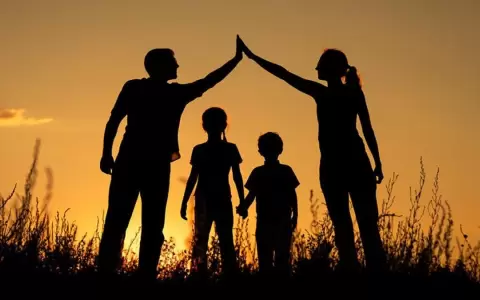 Confusa iniciativa del Ministerio de la Familia genera m�s rechazo que apertura