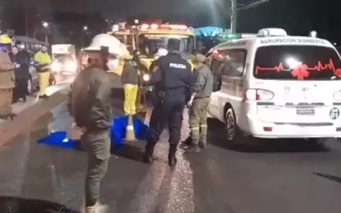 Peat�n muere al ser atropellado en el t�nel Tres Bocas