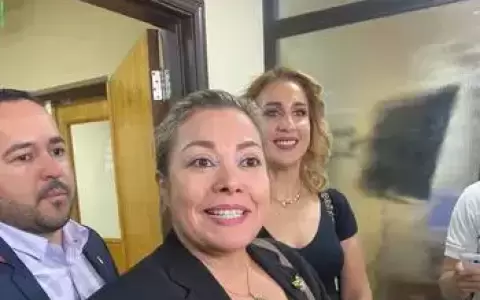 Senadora apoyar� ampliaci�n presupuestaria para contenci�n de mujeres atacadas