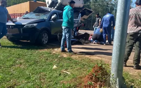Tr�gico accidente deja personas fallecidas y otras heridas