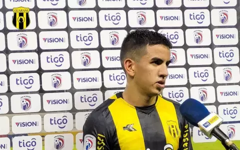 Romeo Ben�tez, en la mira del Tata