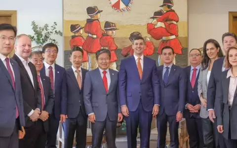 Presidente electo convers� hoy con el embajador de Corea Chan-sik Yoon
