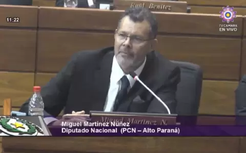 Violar la CN es "m�s grave que un abuso sexual", dice diputado sobre Mburur�