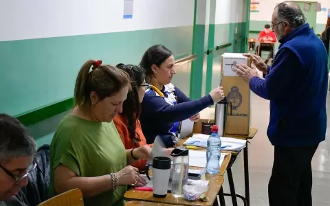 Elecciones 2023: el voto de los candidatos a presidente y las demoras para votar en CABA