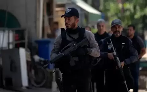R�o de Janeiro dar� mil d�lares por cada fusil decomisado